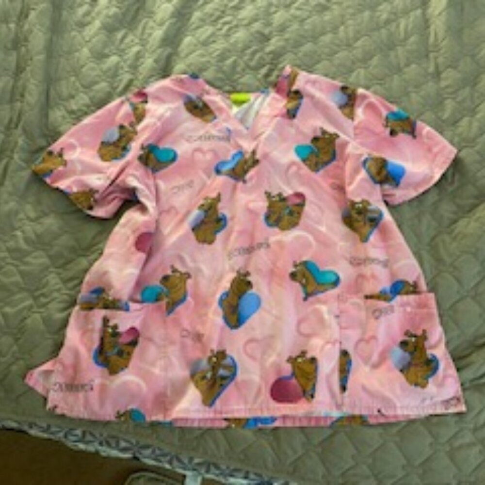 JUST REDUCED: Scrub top plus size Scooby Doo